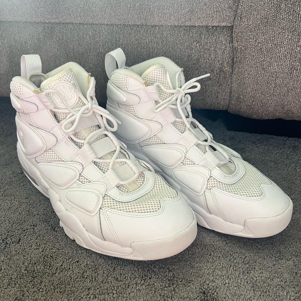 NIKE AIR MAX MENS WHITE SNEAKERS SIZE 12